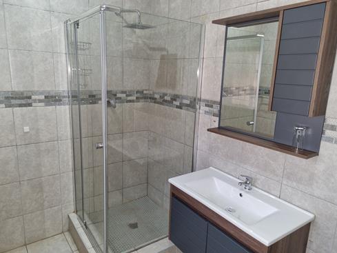 Blyde Canyon, A Forever Resort: 8-Sleeper Guesthouse. 4 Bedrooms (1 double bed & 6 single beds)